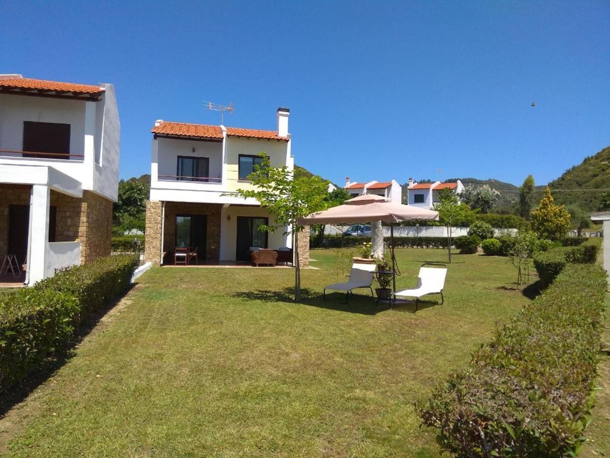 Villa Nadia Nea Skioni Exterior foto